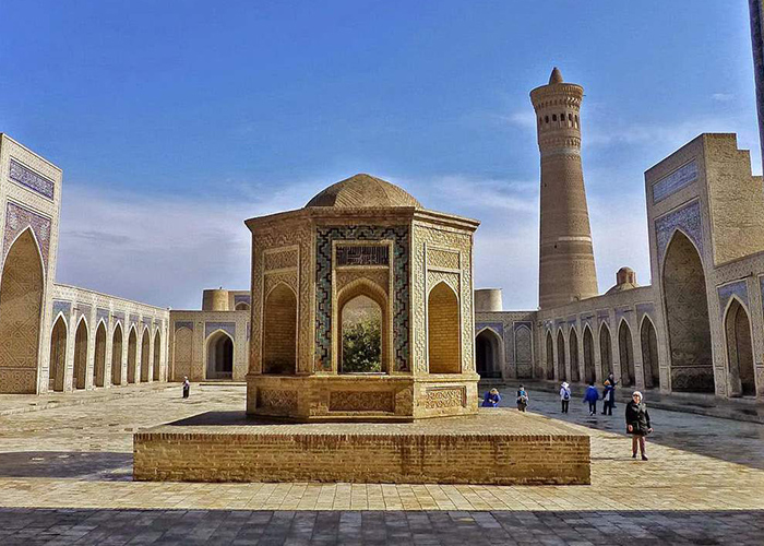 Category:Magok-i-Attari mosque - Wikimedia Commons